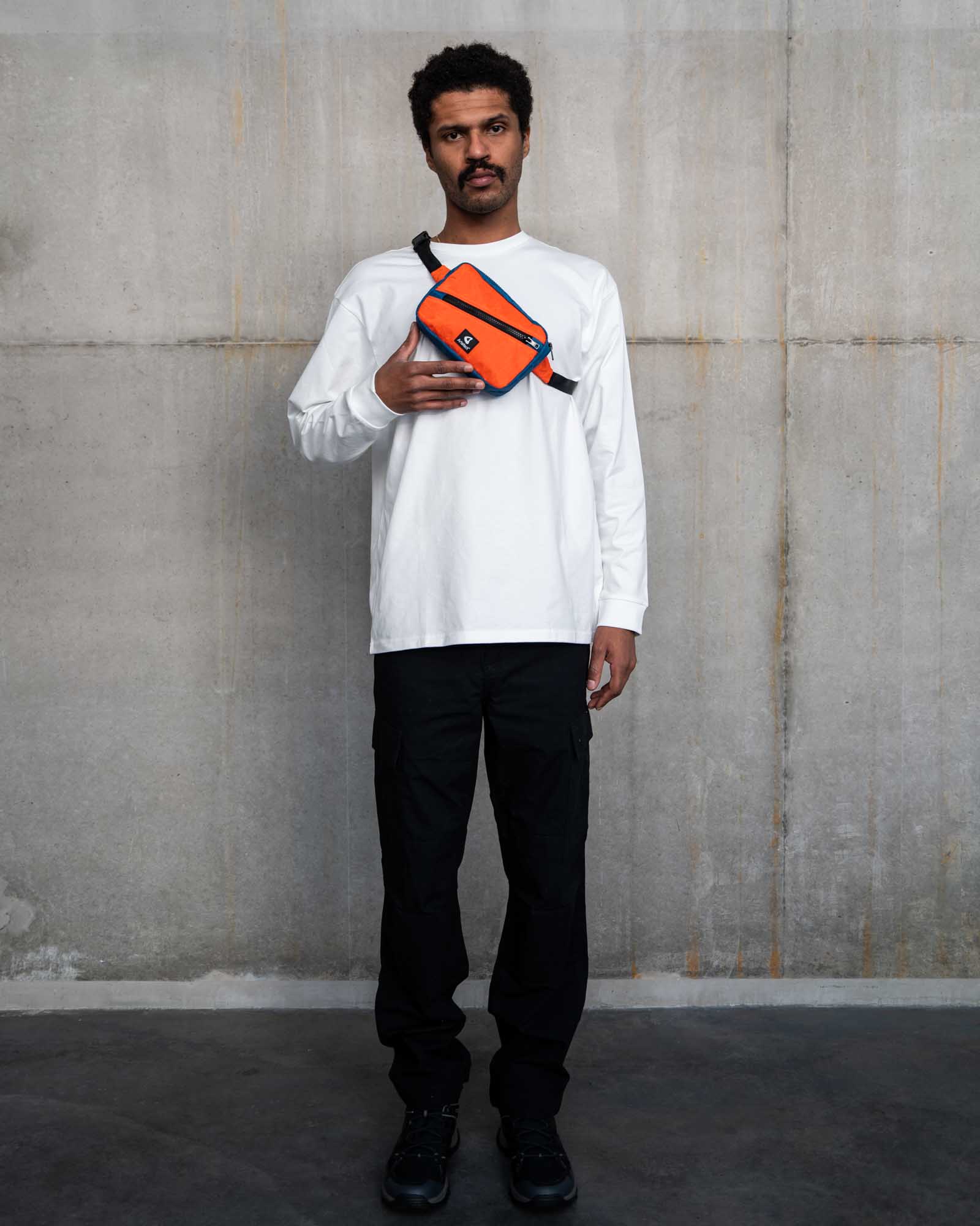 Banane calao Artefact orange