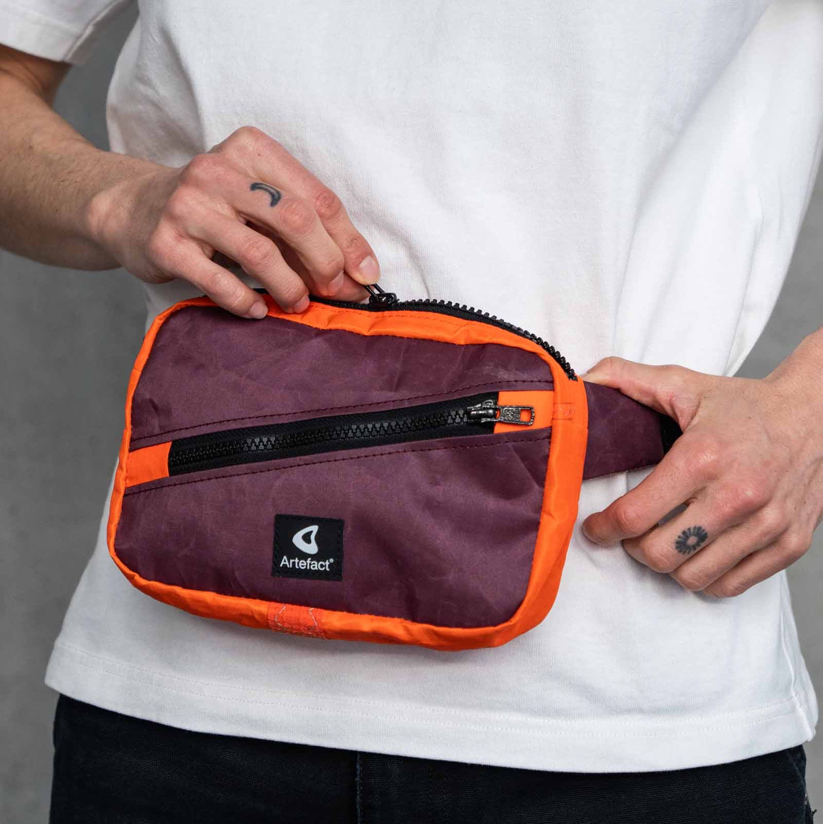 Banane calao Artefact violette