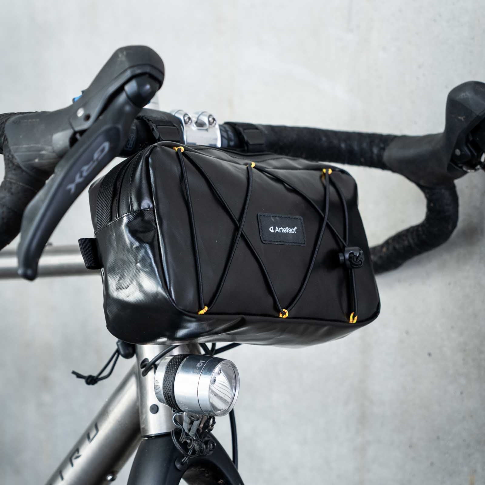 sacoche guidon vélo upcyclée 