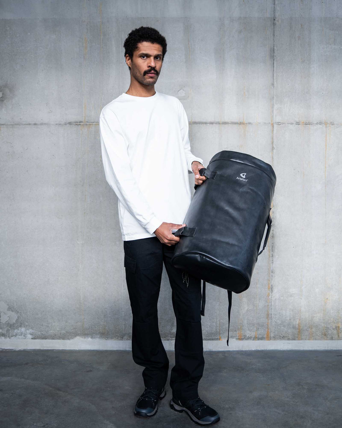 Sac à dos grand Hors-bord 50L artefact noir 