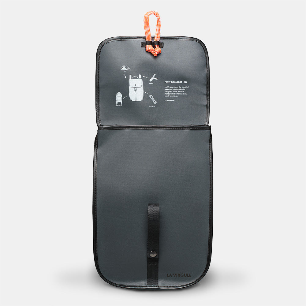 Sac à dos 12 litres écoresponsable upcyclé La Virgule gris
