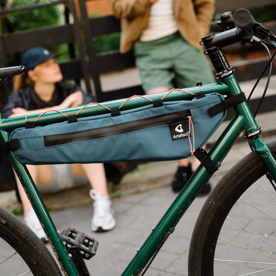 sacoche de cadre vélo upcyclée