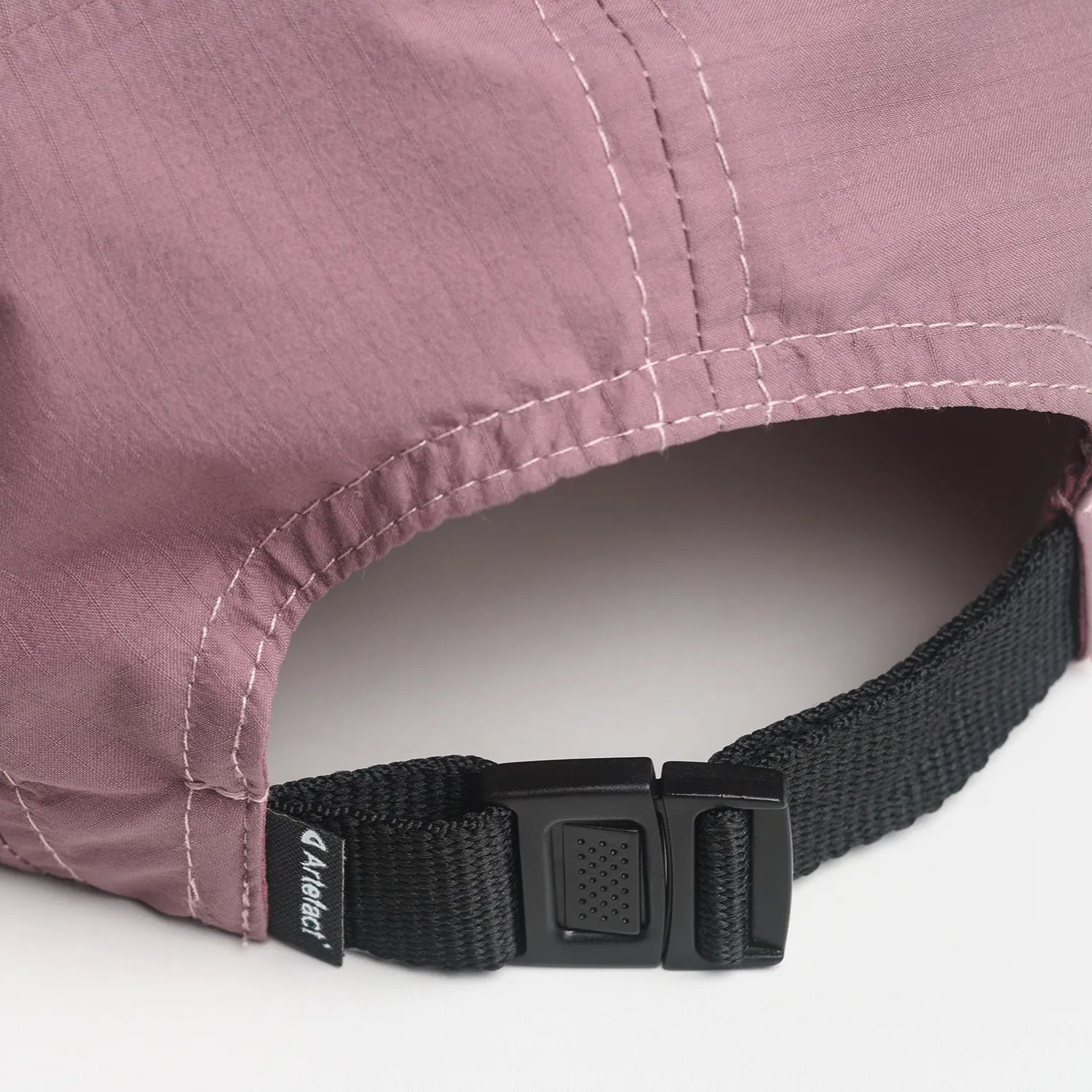 Casquette rose Artefact 