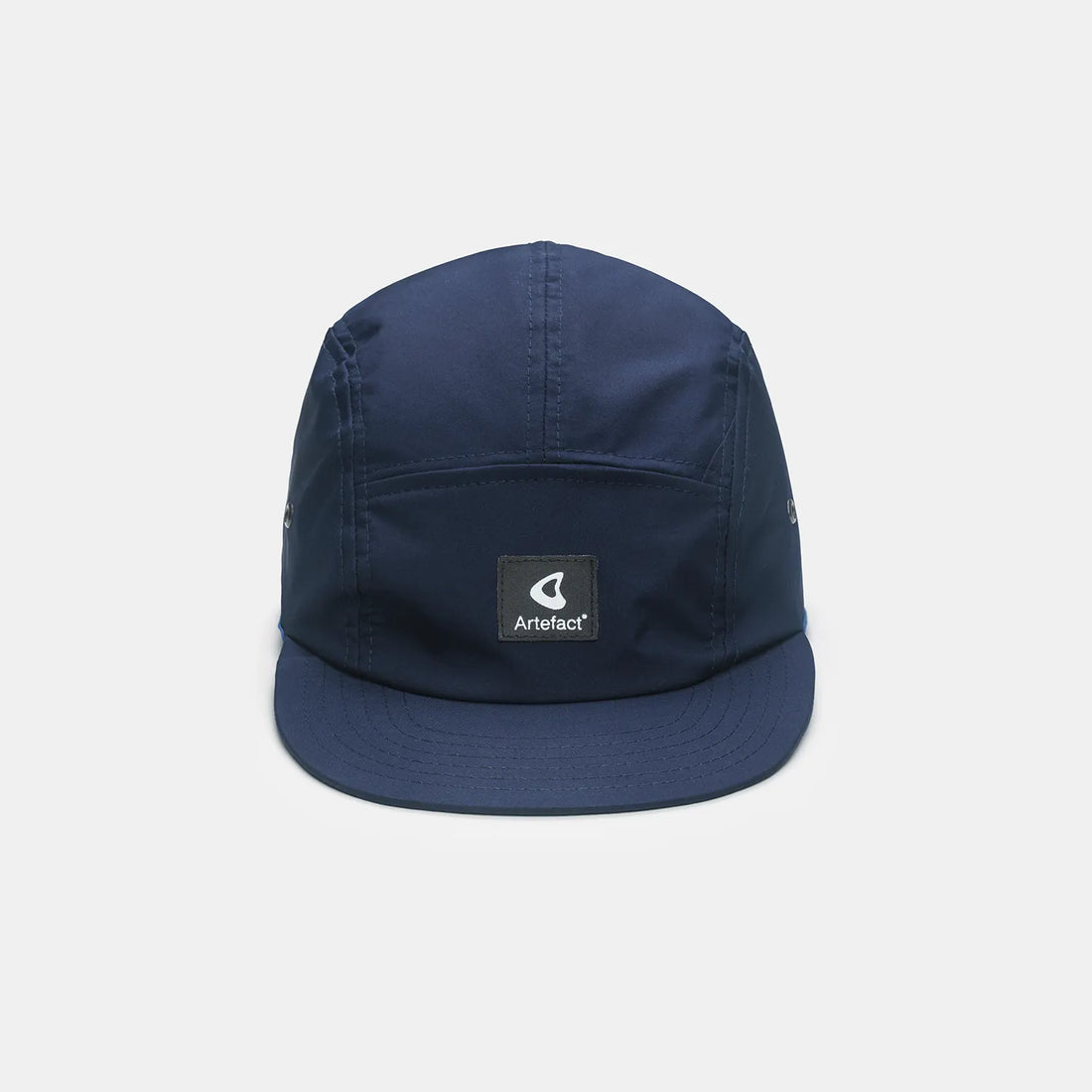 Casquette bleue Artefact upcyclée avec veste patagonia