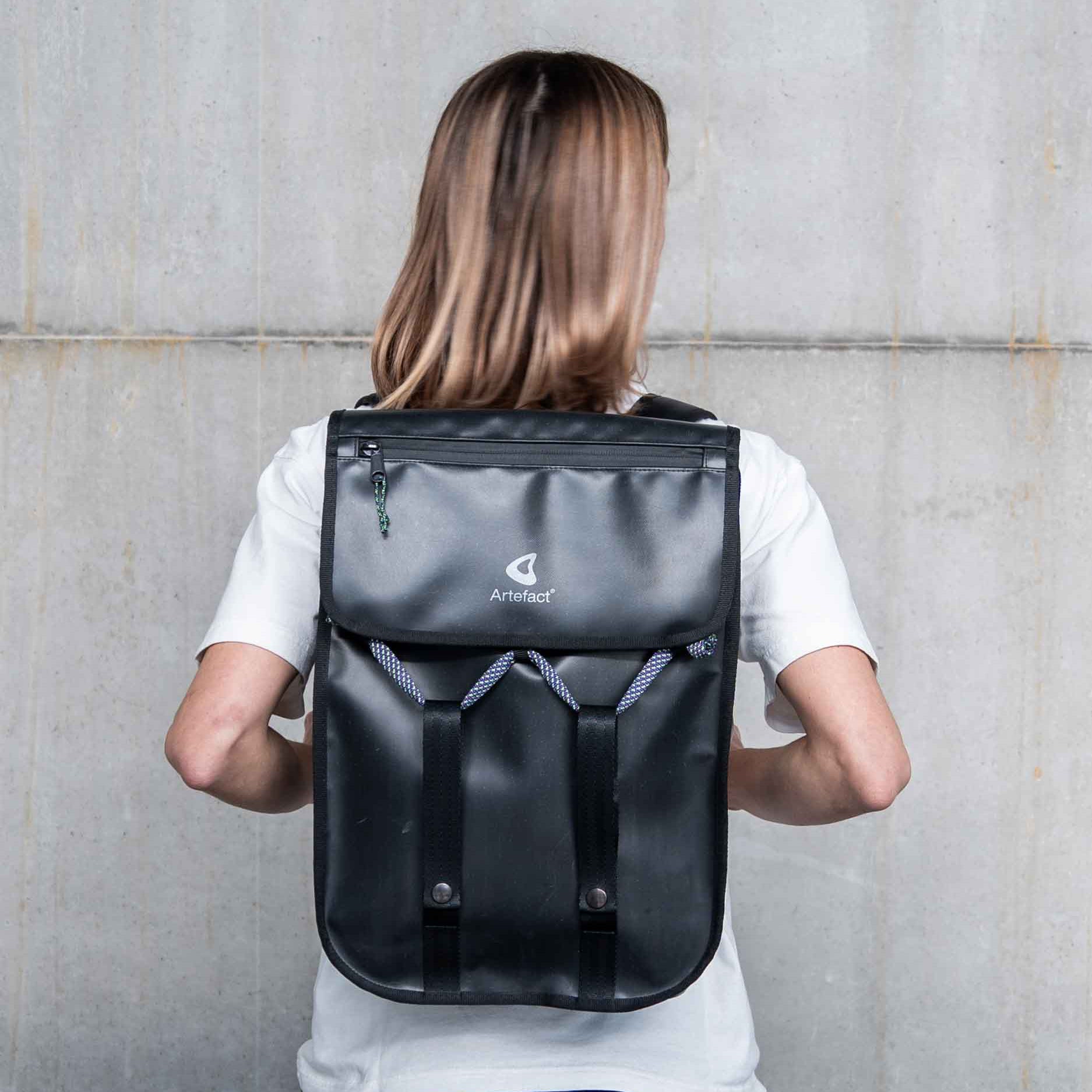 Sac à dos Gravelot 18L Artefact Noir