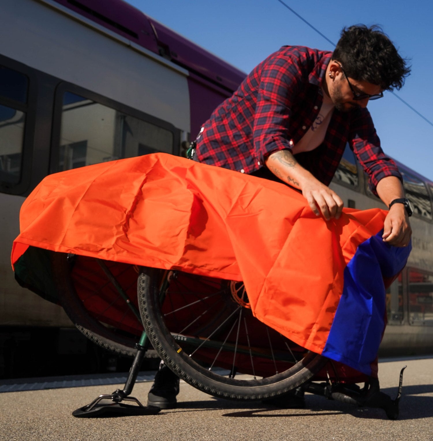 housse vélo train par artefact 